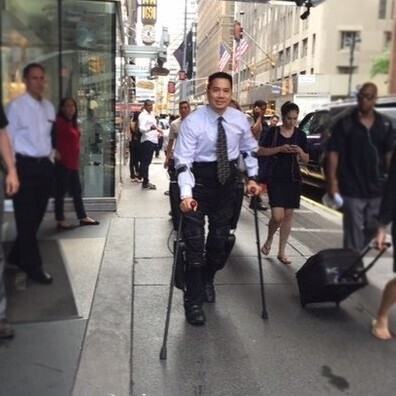 Ieee Spectrum : "ReWalk robotics's new exoskeleton lets paraplegic stroll the streets of NYC | Ce monde à inventer ! | Scoop.it