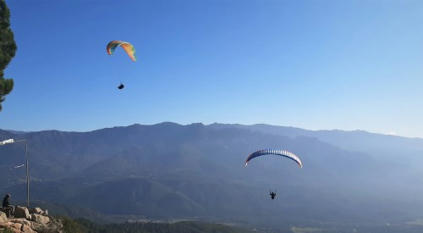 VIDÉO. En parapente pour voler de ses propres ailes | No limite | Scoop.it