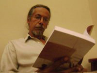 Roberto La&iacute;nez: el poeta es un tibur&oacute;n | Autores de Centroam&eacute;rica | Magac&iacute;n | Scoop.it