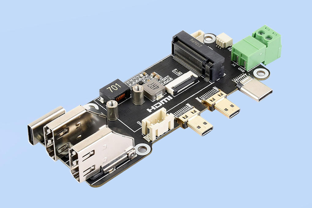 Waveshare's updated Raspberry Pi 5 dual micro H...