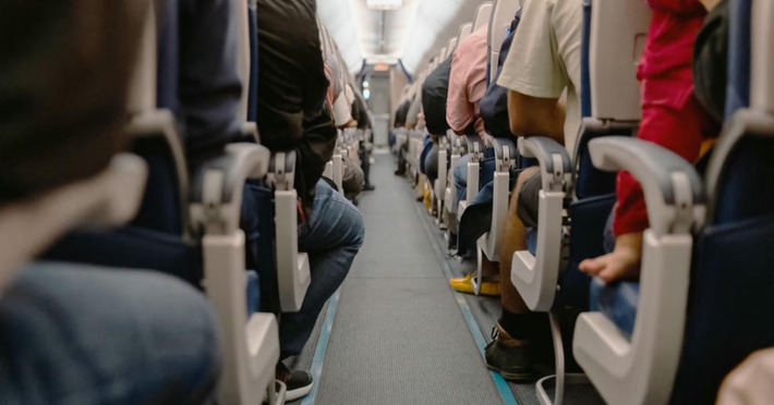 Where Is the Safest Place to Sit on a Plane? Experts Answer | The UHNW Lifestyle Report | Scoop.it