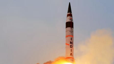 India successfully tests long-range Agni-5 ballistic missile at Chandipur range | DEFENSE NEWS | Scoop.it