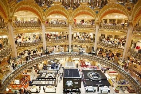 Comex Galeries Lafayette et BHV Marais : de la marque et du digital #phygital | Web In Store et Virtual Store | Scoop.it