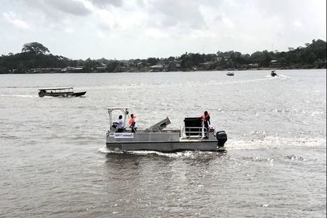 Innovation : un bateau collecteur de déchets sur le fleuve Oyapock (Guyane) | Revue Politique Guadeloupe | Scoop.it