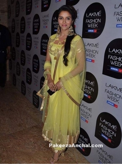 Actress Asin in Yellow Net Salwar Kameez with Gold Border at Lakme Fashion Week | Indian Fashion Updates | Scoop.it