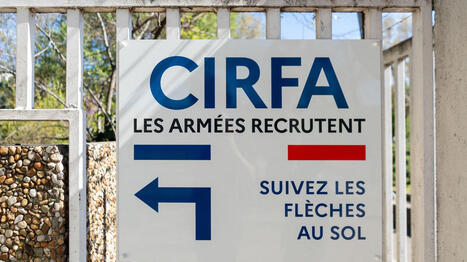 Des associations saisissent le Conseil d'Etat pour d&eacute;noncer des "discriminations" visant les personnes s&eacute;ropositives dans l'arm&eacute;e &ndash; France Info | Revue de presse | Scoop.it