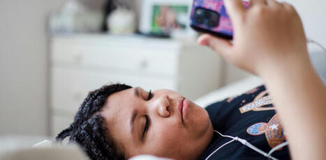 Kids on social media more than two hours a day at higher risk of mental illness | eParenting and Parenting in the 21st Century | Scoop.it