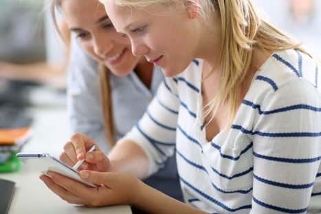 Digitalpakt: Vorzeigeschule macht vor, wie Unterricht künftig aussehen kann – mit den Smartphones der Schüler | BYOD – Bring Your Own Device | Scoop.it