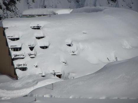 Piau-Engaly ensevelie sous la neige ! | Facebook | Vallées d'Aure & Louron - Pyrénées | Scoop.it
