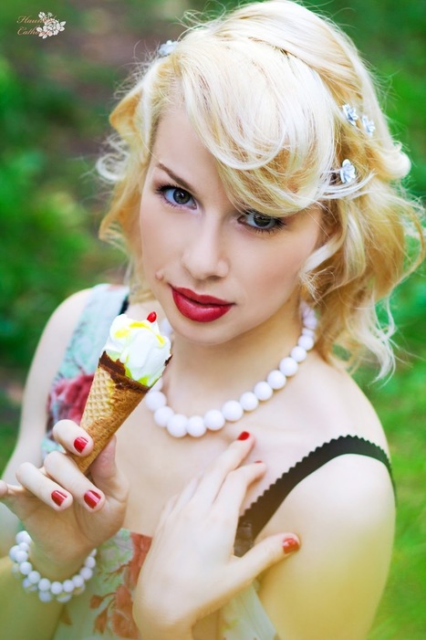 A lick and A Smile With Pin Up Girl Polly Smile | Rockabilly | Scoop.it