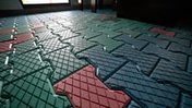 Hyderabad homes and pavements made from used plastic bags | Development Economics | Scoop.it