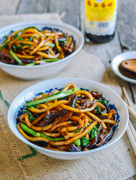 Shanghai Fried Noodles (Cu Chao Mian) | foodSenses | Scoop.it