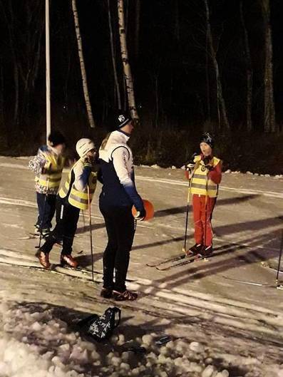 &rdquo;S**tanan pennut pois edest&auml;!&rdquo; K&auml;sitt&auml;m&auml;t&ouml;nt&auml; laturaivoa pikkulasten sompakoulussa &ndash; kiroilevat hiihtoj&auml;&auml;r&auml;t kiilaavat ja hiiht&auml;v&auml;t suksien kannoille - Kotimaa - Ilta-Sanomat | 1Uutiset - Lukemisen t&auml;hden | Scoop.it