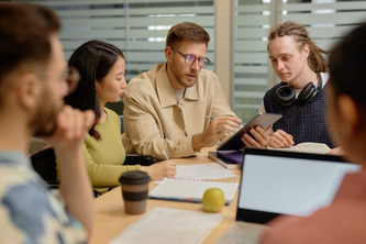 Grands lacs &ndash; IA, stories, mini-vid&eacute;os... Des ateliers num&eacute;riques d&eacute;di&eacute;s aux entrepreneurs pour &laquo;&nbsp;optimiser son activit&eacute;&nbsp;&raquo; | Landes - Conseils municipaux & communautaires | Scoop.it