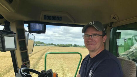 &laquo;&nbsp;Ils embarquent dans la cabine&nbsp;&raquo;&nbsp;: montez &agrave; bord d&rsquo;une &laquo;&nbsp;moiss&rsquo;batt&nbsp;&raquo; durant la moisson&nbsp;! - Ouest France [Abonn&eacute;s] | Agriculture et communication positive | Scoop.it