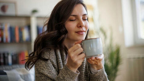 5 quick, simple ways to calm your mind—including 1 that ‘puts a brake on the stress response,’ doctor says – | Meditation Practices | Scoop.it