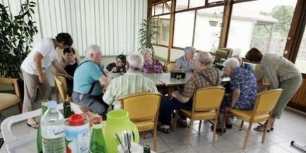 Les r&eacute;sidences services pour seniors, cadeau empoisonn&eacute; pour ... - Midi Libre | Logement et Residence Senior | Scoop.it