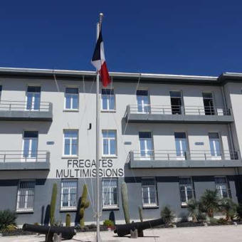 Un lyc&eacute;e de l&rsquo;arri&egrave;re-pays varois ouvre une classe d&eacute;fense et noue un partenariat avec la Marine nationale | DEFENSE NEWS | Scoop.it