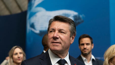 À Nice, la réponse de Christian Estrosi aux inscriptions à la craie pour protéger l’océan | Planète DDurable | Scoop.it