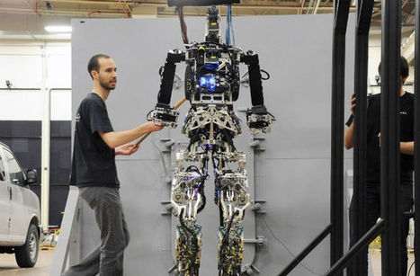Firefighting Robot Prepares To Walk Through Flames | 21st Century Innovative Technologies and Developments as also discoveries, curiosity ( insolite)... | Scoop.it