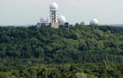 Berlin: que faire de la station d'écoutes du Teufelsberg, fantôme de la guerre froide? | Hallo France,  Hallo Deutschland     !!!! | Scoop.it