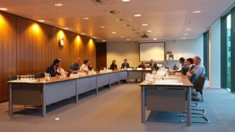 Raad kiest tandenknarsend voor ‘teruggetrokken’ Media036 | Media in Almere | Scoop.it