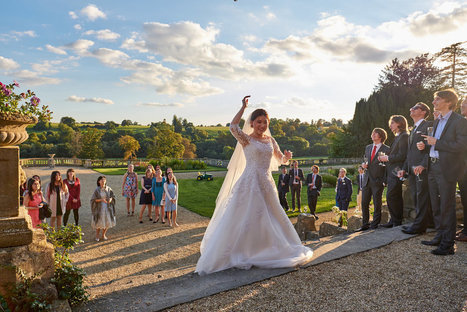 Wedding's and Xpro2 firmware 2.0 | Fujifilm X Series APS C sensor camera | Scoop.it