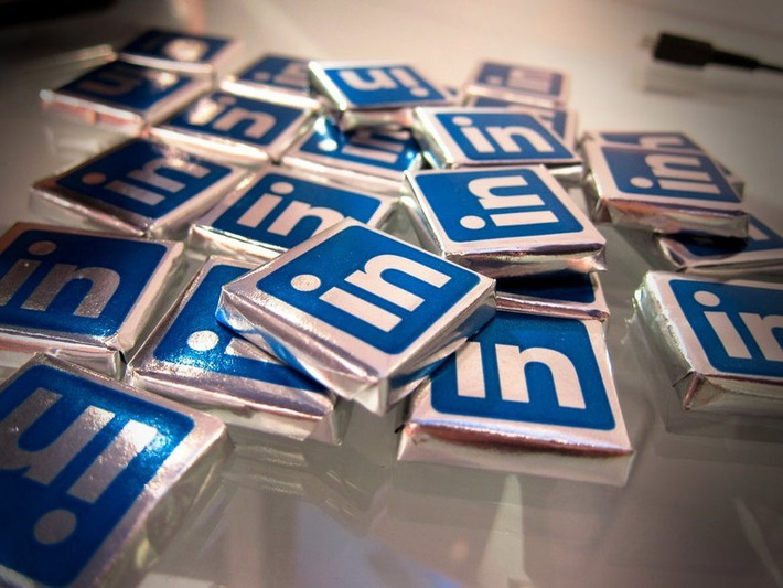 LinkedIn is crashing after weak earnings guidance | Technology Report - Changing Our World | Scoop.it