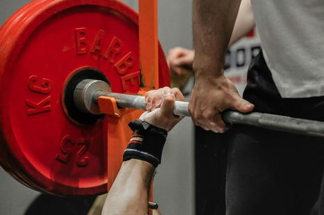 The Importance of Wrist Protection for Weightlifting | Call: 915-850-0900 or 915-412-6677 | Sports Injuries | Scoop.it