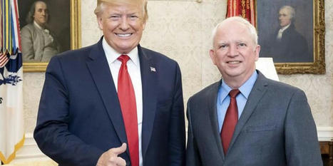 'Veil of legitimacy': Ex-prosecutor shows why this Trump lawyer will likely face charges - RawStory.com | Backstabber Watch | Scoop.it