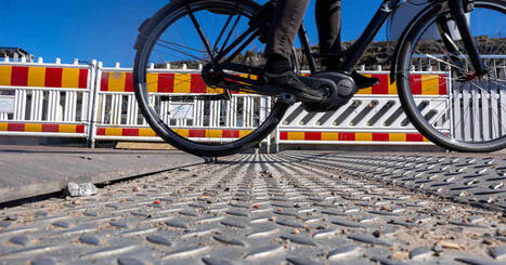 Miksi Kruunu&shy;vuoren&shy;sillan montuista ei varoiteta liikenne&shy;merkeill&auml;? Helsingin kaupunki vastasi kysymyksiin | Kotimaa | Yle | 1Uutiset - Lukemisen t&auml;hden | Scoop.it