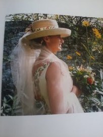 Annonce : vend robe de mariee de createur - Provence Alpes Côte d'azur - Bouches du Rhône - Occasion du mariage | Robes de mariée d'occasion | Scoop.it