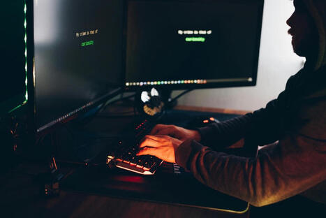 Rede usou vagas falsas de emprego para recrutar 15 mil pessoas e lavar US$ 10 milh&otilde;es para hackers nos EUA | Inova&ccedil;&atilde;o Educacional | Scoop.it