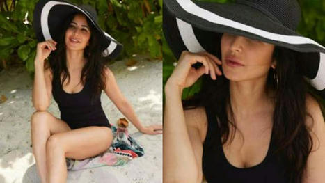 Katrina Kaif turns up the heat in sexy black monokini, see viral photos | Latest BOLLYWOOD movie news reviews | Scoop.it