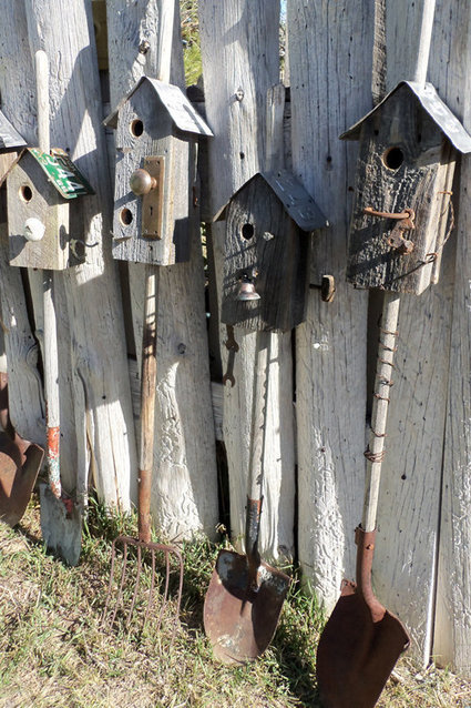 Old tools = vintage birhouses | 1001 Gardens | 1001 Gardens ideas ! | Scoop.it