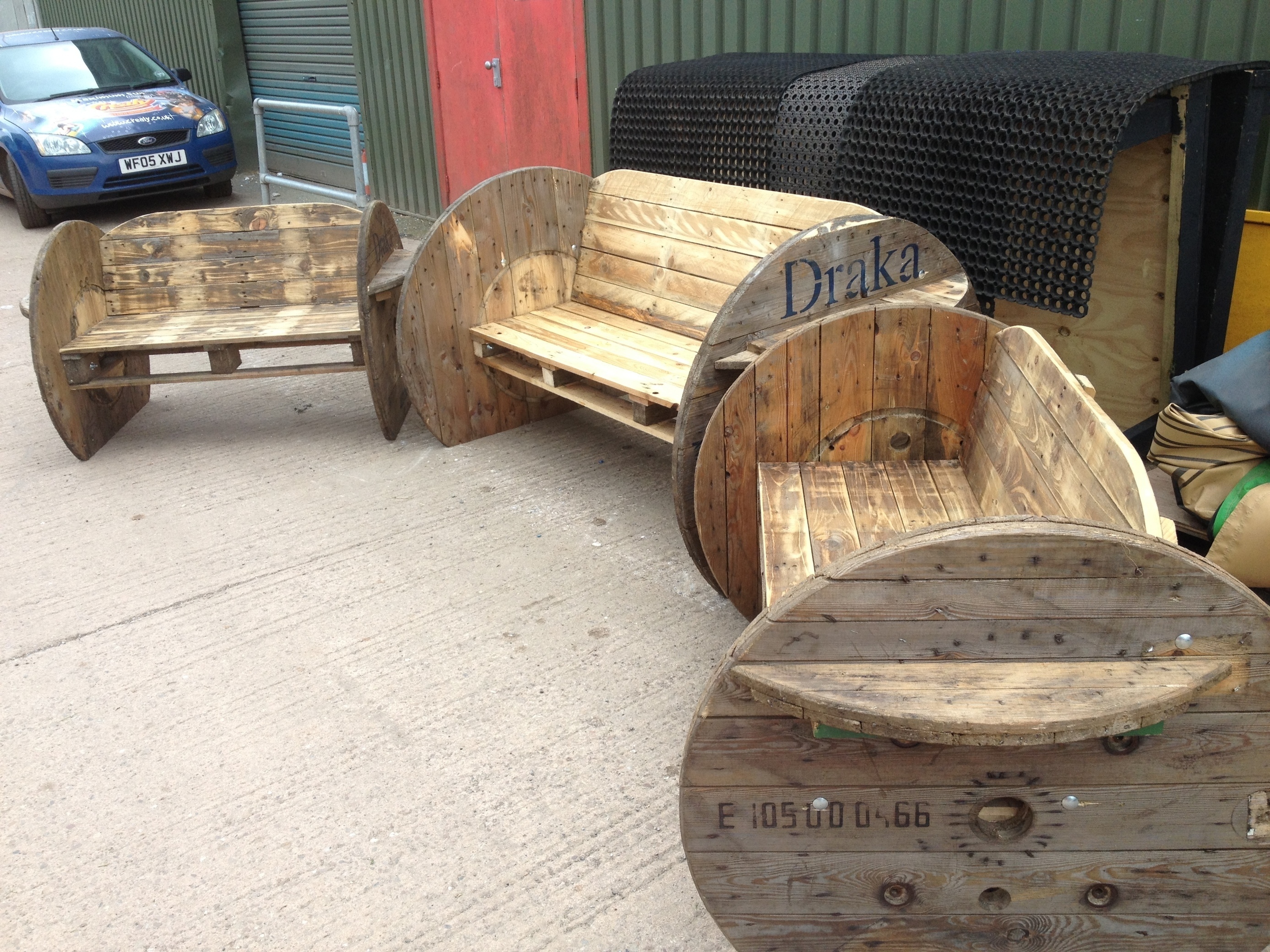 Pallet and cable drum benches | 1001 Pallets id...