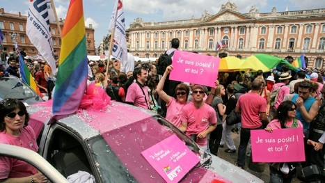 Gay Pride : «Etre vieux et séropositif est devenu synonyme d'isolement et de honte» | sida | Scoop.it