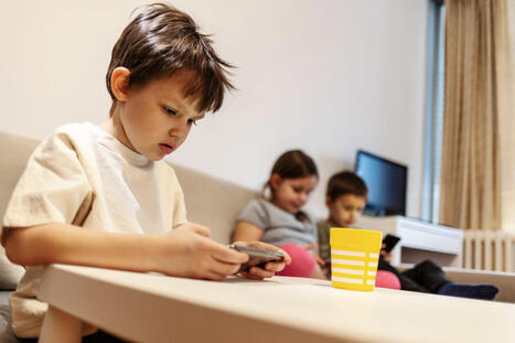 Pushing Past Distractions in Early Literacy | Dual Language Education Challenges & Opportunities | Scoop.it