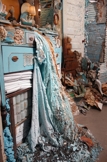 A Tribute to the Rust Belt, Carefully Crafted from Domestic Decay | For Art's Sake-1 | Scoop.it