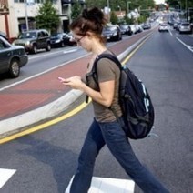 This Is How Students Actually Use Smartphones  - Infographic | P O C: Pr&eacute;sentation Originale des Connaissances | Scoop.it