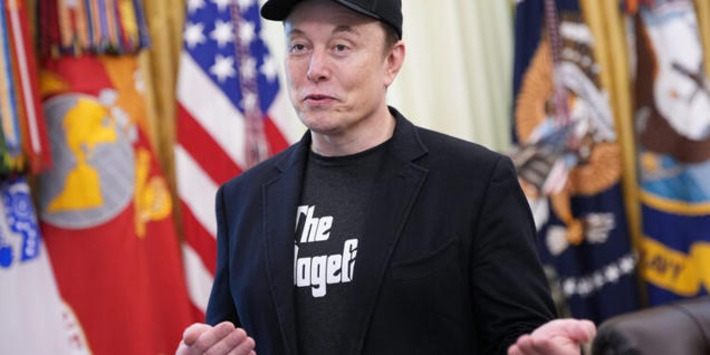 Elon Musk says money might &lsquo;not even matter&rsquo; in the future&mdash;but tells Gen Z to study arts, sciences, and engineering to know what to ask AI and robots | Family Office & Billionaire Report - Empowering Family Dynasties | Scoop.it