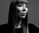 Interview : Victoire de Castellane transpose le cannage en dentelle d'or pour "My Dior" | La Biennale - Paris | Scoop.it