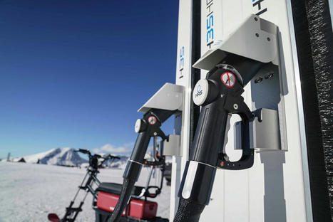 Solution de ravitaillement pour dameuse et chasse-neige - HRS | Entreprises et territoires alpins : Métamorphoses, innovations , entreprenariat | Scoop.it