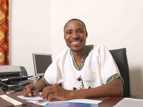 Bhekinkosi Moyo: "La philanthropie africaine n'est pas indig&egrave;ne" | Economie Responsable et Consommation Collaborative | Scoop.it