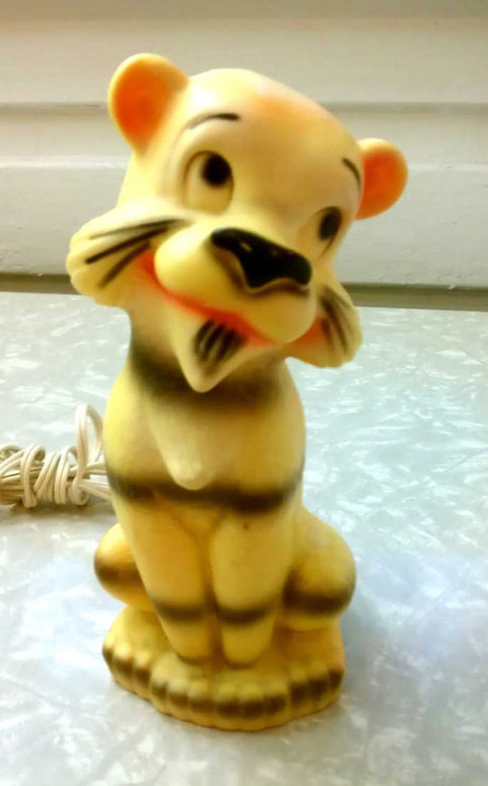 Vintage Mod Retro Tiger Cub Night Light Nursery Lamp Cute Plastic Portable Lighting | Antiques & Vintage Collectibles | Scoop.it