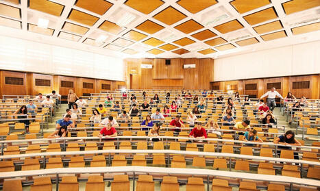 Should You Go To University? | 212 Careers | Scoop.it
