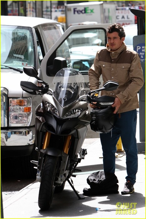 Orlando Bloom: Ducati Man! | JustJared.com | Ductalk: What's Up In The World Of Ducati | Scoop.it