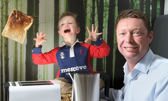 AO.Com founder John Roberts tells children he will leave £500m fortune to charity - Daily Mail | Business Family Enterprise Report  - Moving From Success to Significance | Scoop.it