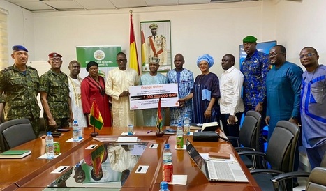 Incendie du dépôt de Kaloum. Orange Guinée remet 1 milliard GNF au Comité de gestion de la crise – | Gestion de crise | Scoop.it