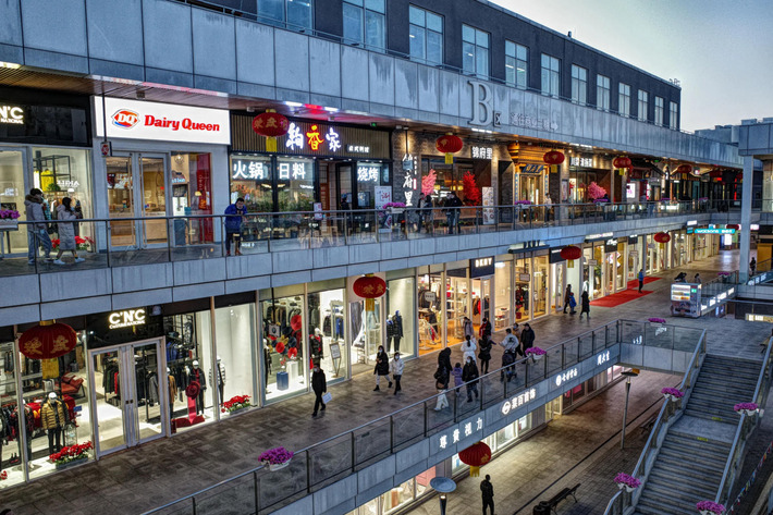 July Retail Sales Dip as Online Spending Pulls Back | Business Report - Making A Difference | Scoop.it